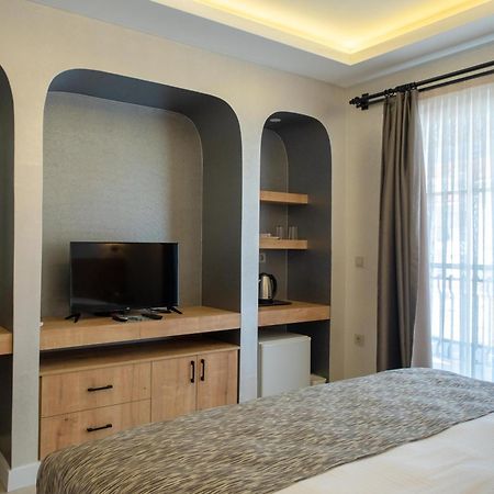 Sea Breeze Hotel And Apartments オルデニズ エクステリア 写真
