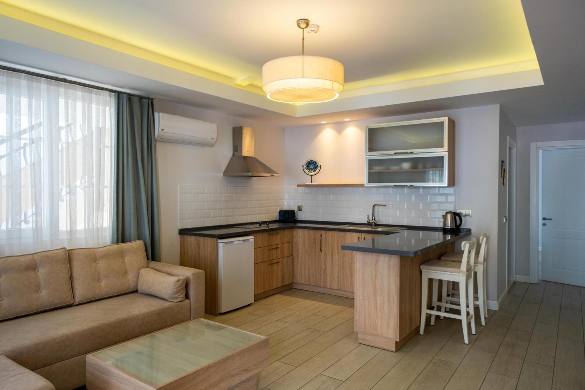 Sea Breeze Hotel And Apartments オルデニズ エクステリア 写真