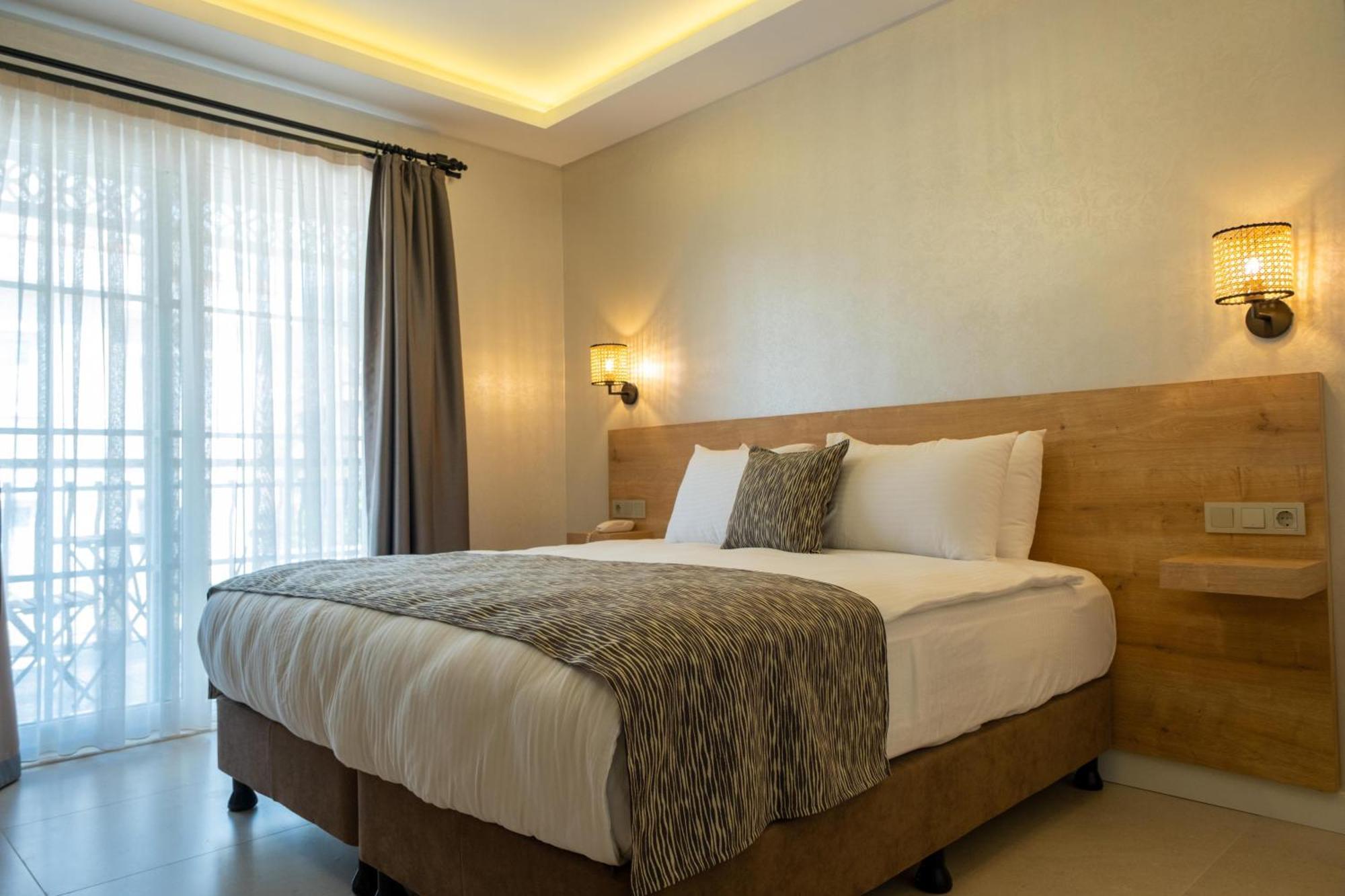 Sea Breeze Hotel And Apartments オルデニズ エクステリア 写真